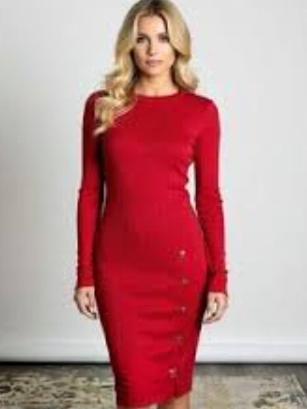 Elegant Red Long-Sleeve Midi Dress - Sleek Fitted Silhouette